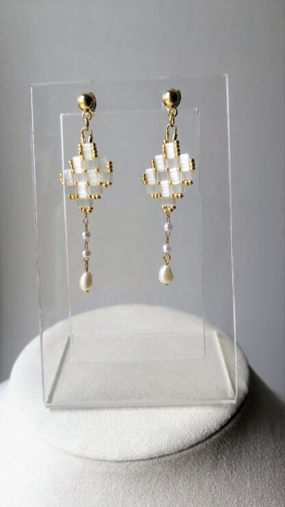 Boucles d'oreilles Éclat Nacré – Image 3